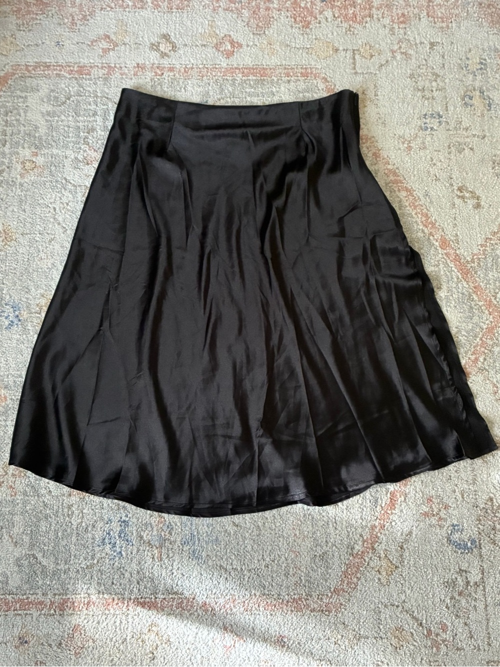 NWT-Verdusa Black Satin Skirt-Size XL - Picture 7 of 7